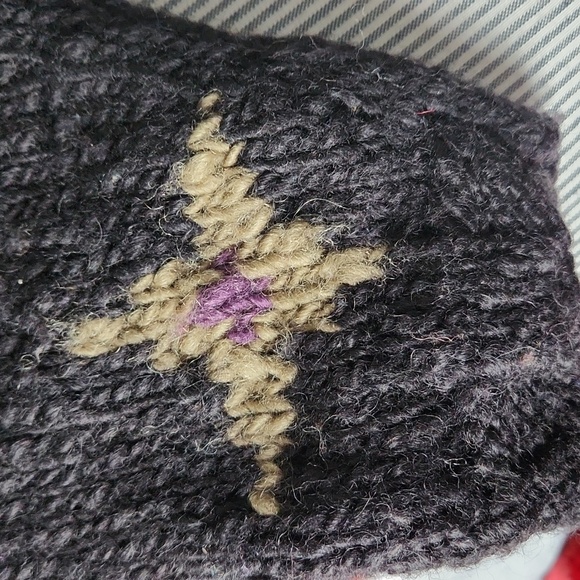 Handmade in Nepal wool sweater - Picture 6 of 6